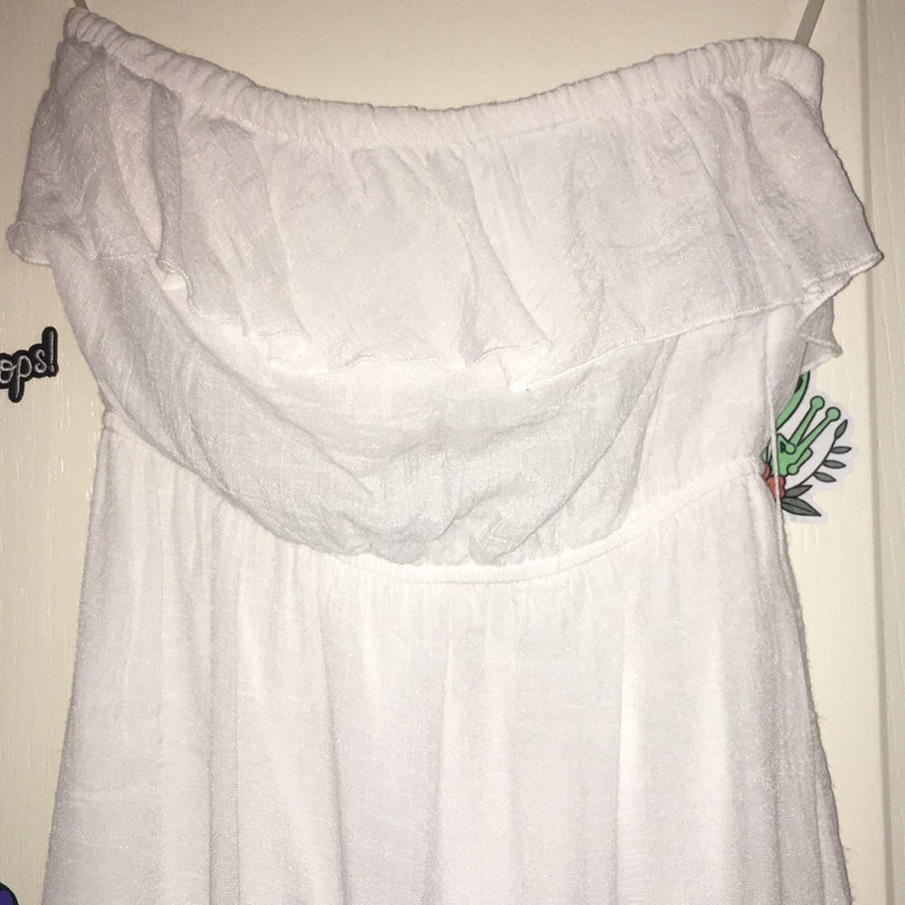 White strapless floor length dress (s)